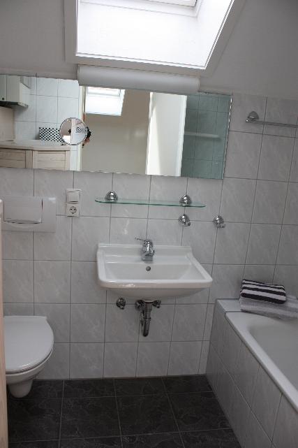 Badezimmer im OG (Badewanne)